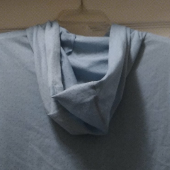 Nwt Short Sleeve Hoodie - Picture 6 of 8